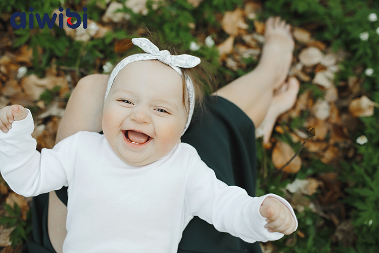 When Do Babies Start Laughing?